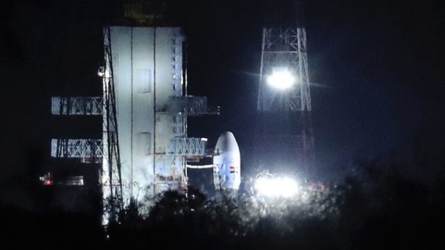 419028_india_moon_mission_17054 ad6031c470ed4469939f6d3db3e03de3 676x477.jpg