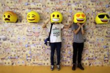 419306_emoji2 676x451.jpeg