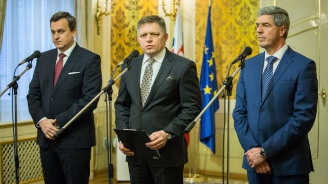 419711_andrej danko robert fico bela bugar 676x451.jpg