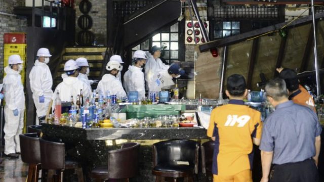 420024_south_korea_world_balcony_collapse_25443 8ef31a5a77e24fdba4da99608e0e2dbb 676x450.jpg
