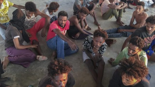 420050_libya_migrants_23414 fbe79beeaf754df39e2dbeffce1192d7 676x507.jpg