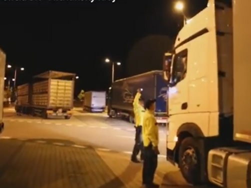 420135_policia_kami.jpg