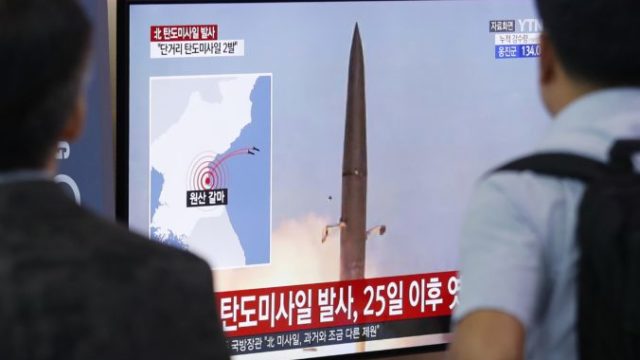 420279_rakety severna korea 676x461.jpg
