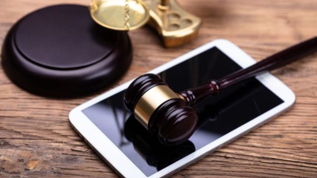 420498_sud mobil pojednavanie 676x451.jpg