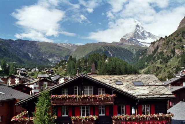 420993_matterhorn 676x451.jpg