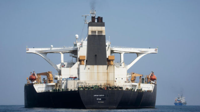 421857_aptopix_gibraltar_persian_gulf_tension_14492 7027ef06cad741ab868ea041f3a5b372 676x425.jpg