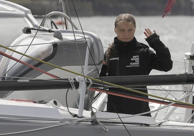 422743_greta thunberg 1 676x474.jpg