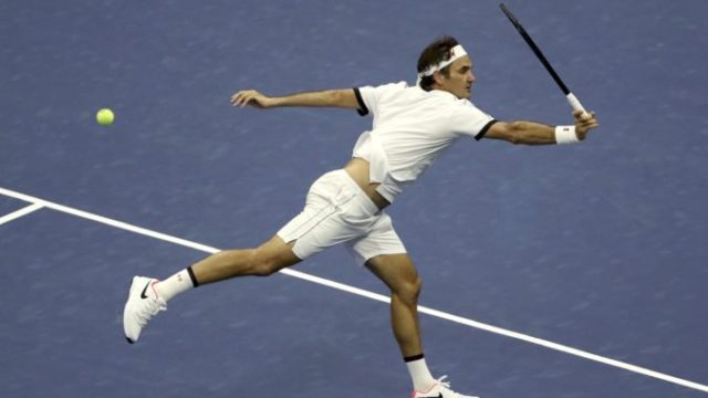 422783_roger federer us open new york 676x441.jpg