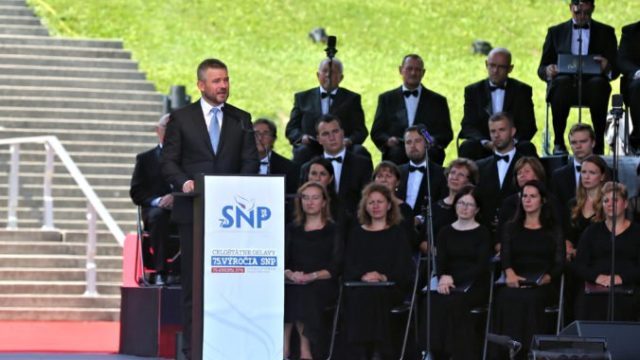 422801_zj5a5898 676x451.jpg