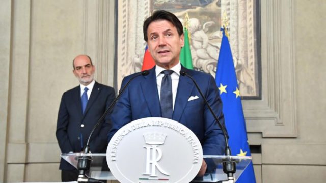 423060_giuseppe conte 676x451.jpg