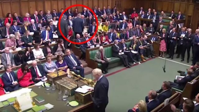 423207_parlament 676x365.jpg