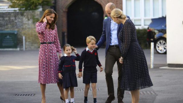 423380_britain_royals_30313 70add555756142f38910680635923693 676x451.jpg