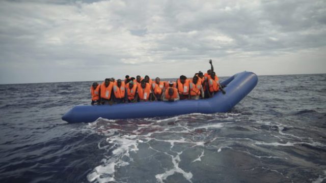 423838_migranti 1 676x451.jpg