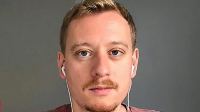 423857_max 676x417.jpg