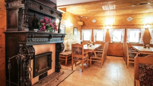 423927_koliba expo nove 2 676x442.jpg