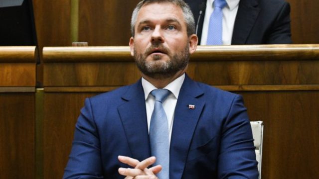 423995_peter pellegrini 2 676x450.jpg