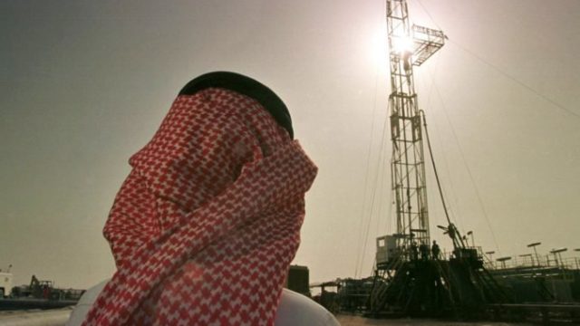 424102_saudi_arabia_oil_22607 42890b181cc447278d70a63724d30076 676x463.jpg