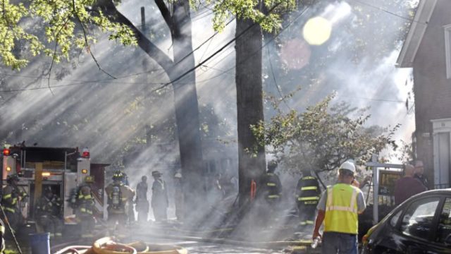424209_suspicious_house_explosion_25882 37446574911e4fba9d4b5c45181303f5 676x451.jpg