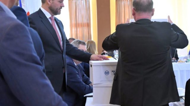424523_ivan_1 676x525.jpg
