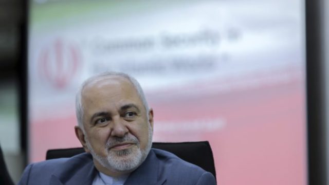 424629_zarif 676x451.jpg