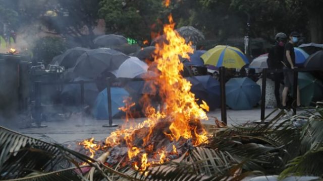 424859_protest hongkong 676x451.jpg