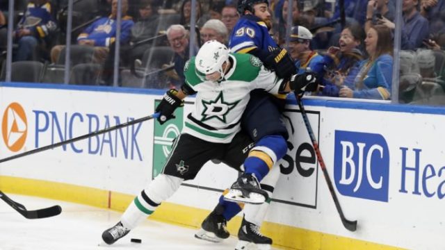 425086_ryan oreilly andrej sekera nhl st. louis blues dallas stars 676x451.jpg