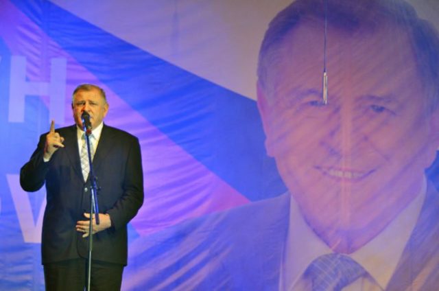 425466_bb20hzds6 676x448.jpg