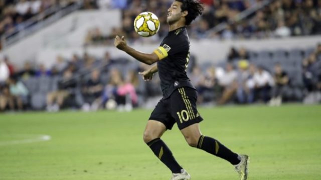 425504_carlos vela fc los angeles major league soccer 676x451.jpg