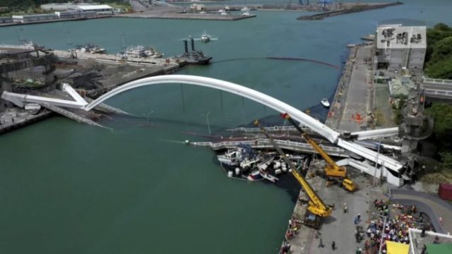 425654_taiwan_bridge_collapse_19152 13cdf60baca9422fabd199be6b2b858f 676x380.jpg