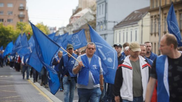 425691_odborari 9 676x451.jpg