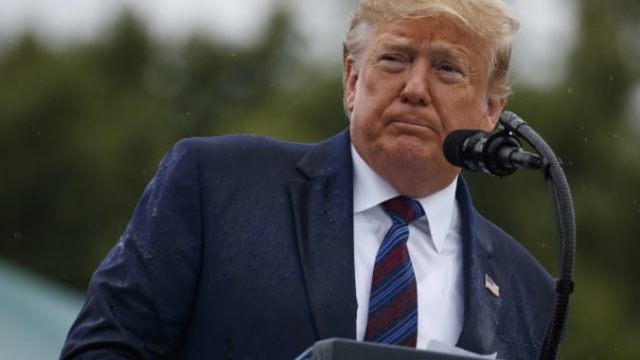 425697_trump 676x451.jpg