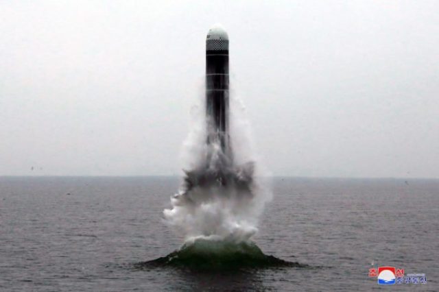 425768_north_korea_projectile_60781 ad90ec7963c546d8afcafff1d247058e 676x450.jpg