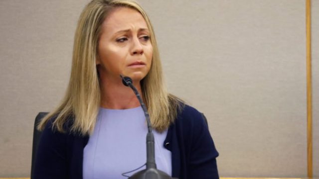 425824_amber guyger 676x451.jpg