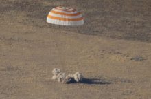425835_iss 676x444.jpg