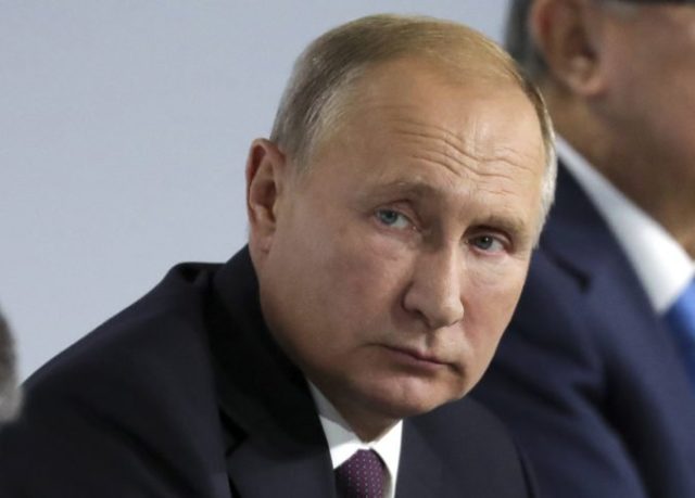 425868_putin 676x485.jpg