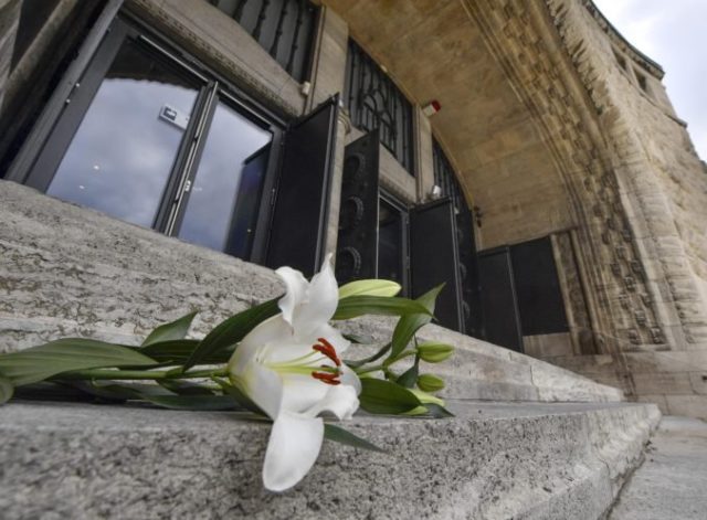 426463_halle 1 676x497.jpg