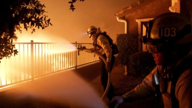 426561_aptopix_california_wildfires_08013 cee6b6dc42e54103a9f8879f95675c5c 676x450.jpg