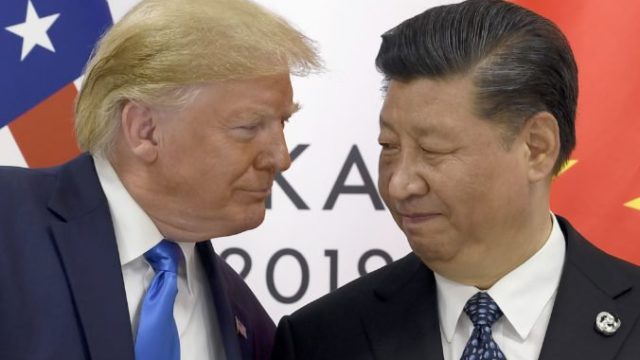 426631_donald trump si tin pching 676x451.jpg