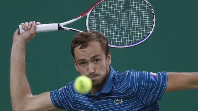 426643_daniil medvedev atp masters 1000 sanghaj 676x451.jpg