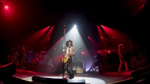 426946_lenny kravitz ba_jano stovka 1 676x451.jpg