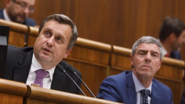 427448_img_1137_copy 676x479.jpg