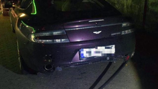 427554_aston 2 676x457.jpg