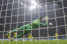 427609_roman buerki liga majstrov borussia dortmund inter milano 676x451.jpg