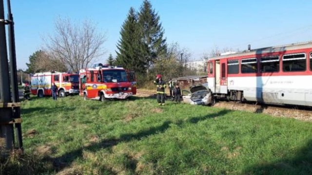 427620_nehoda dochodca vlak 676x351.jpg
