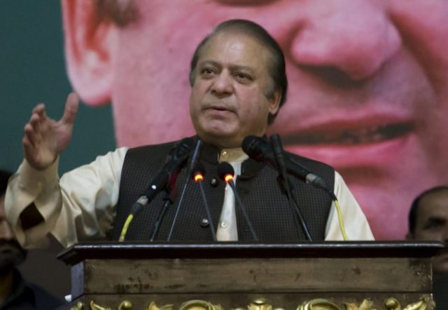 427838_pakistan_politics_91555 88a7e71d37514fa59e2701369a9519d3 676x467.jpg