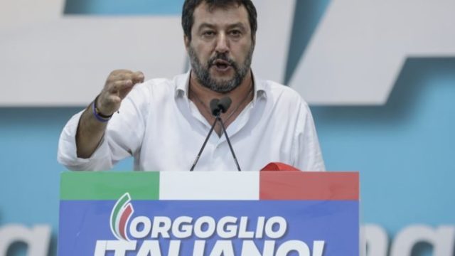 427953_salvini 676x451.jpg