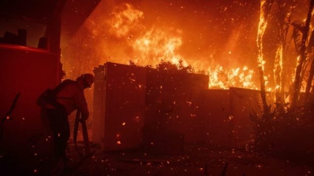 427994_aptopix_california_wildfires_blackout_84166 600c55ea91624172ae43b72834a651c4 676x451.jpg