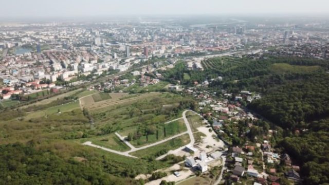 428061_ahoj briezky_1 676x380.jpg