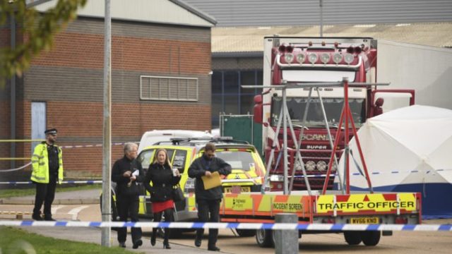 428075_anglicko 6 676x439.jpg