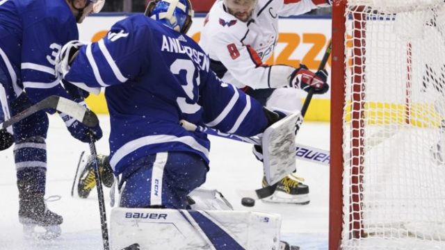 428145_alexander oveckin frederik andersen washington capitals toronto maple leafs nhl 676x546.jpg